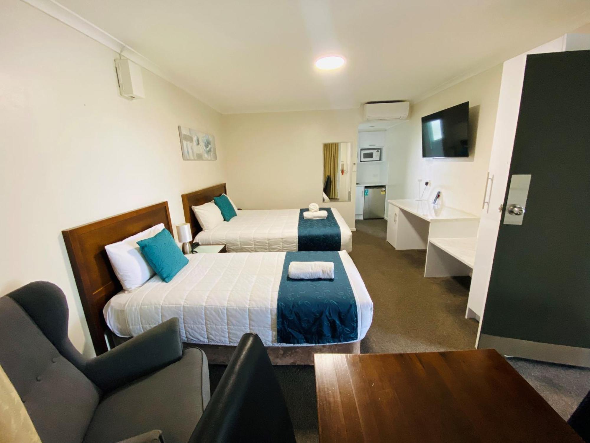 Colonial Lodge Motor Inn Ясс Екстер'єр фото